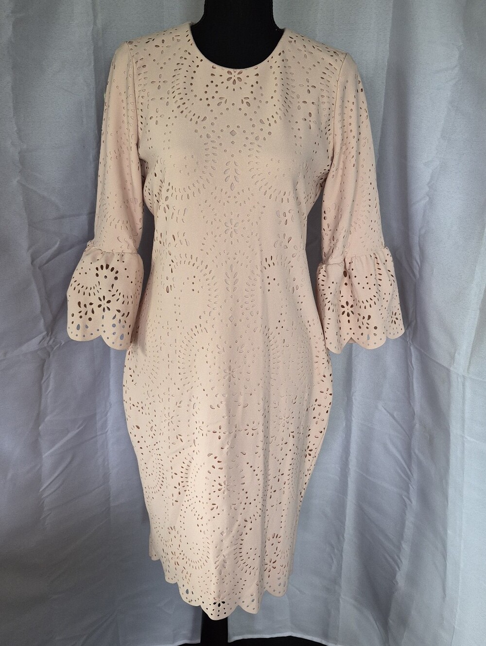 Calvin Klein Dress Womens 6 Eyelet Det. Bell Sleeve Midi Neutral Peach Pink